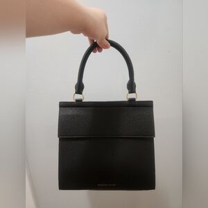 Modern Picnic Lunch Box - Black